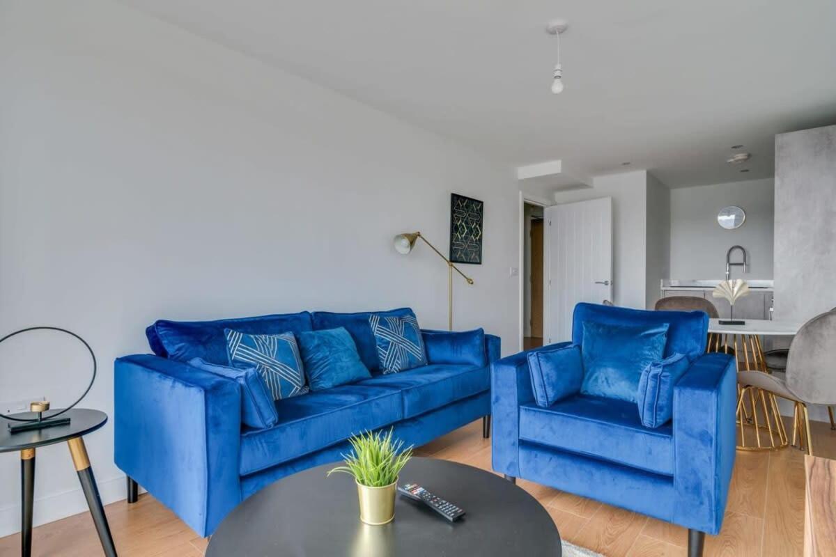 Lovely Riverside 2 Bed Apartment Leeds  Eksteriør bilde